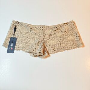 lovable , Lace Boyshorts in Beige